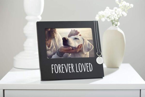 Pearhead Forever Loved Pet Keepsake Picture Frame, Dog Photo Frame for Pet Owners, Dog Memorial Frame, Wall Mount And Tabletop Frame, 4x6 Photo Insert, Black - Image 3