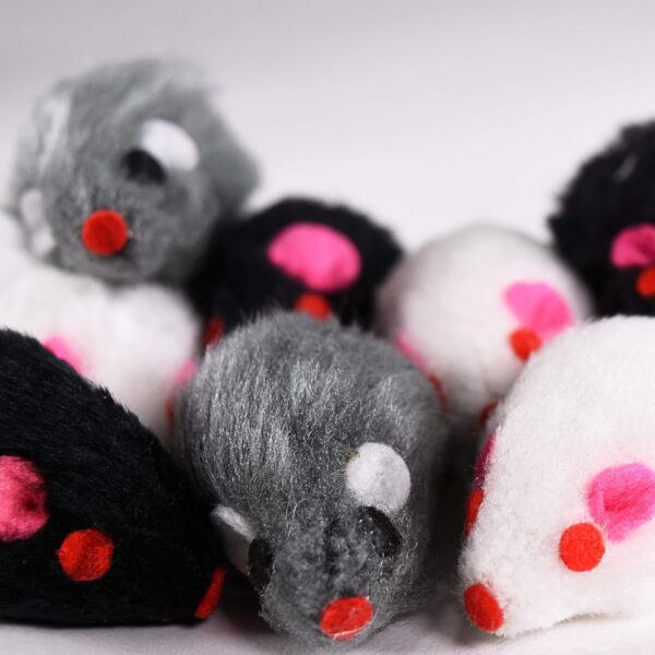 Penn-Plax Play Fur Mice Cat Toys | Mixed Bulk Bag of 12 Play Mice with Rattling Noise | 3 Color Variety Pack - CAT531, Black and White - Image 5