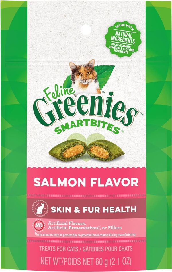 Greenies Feline Smartbites Skin & Fur Crunchy and Soft Natural Cat Treats, Salmon Flavor, 2.1 oz. Pack