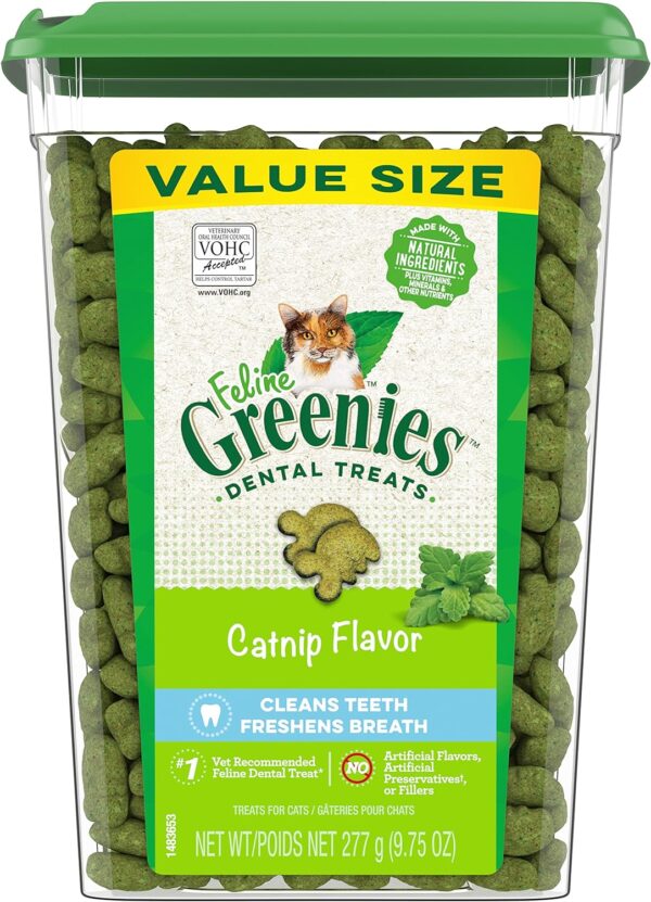 Greenies Feline Adult Natural Dental Care Cat Treats, Catnip Flavor, 9.75 oz. Tub