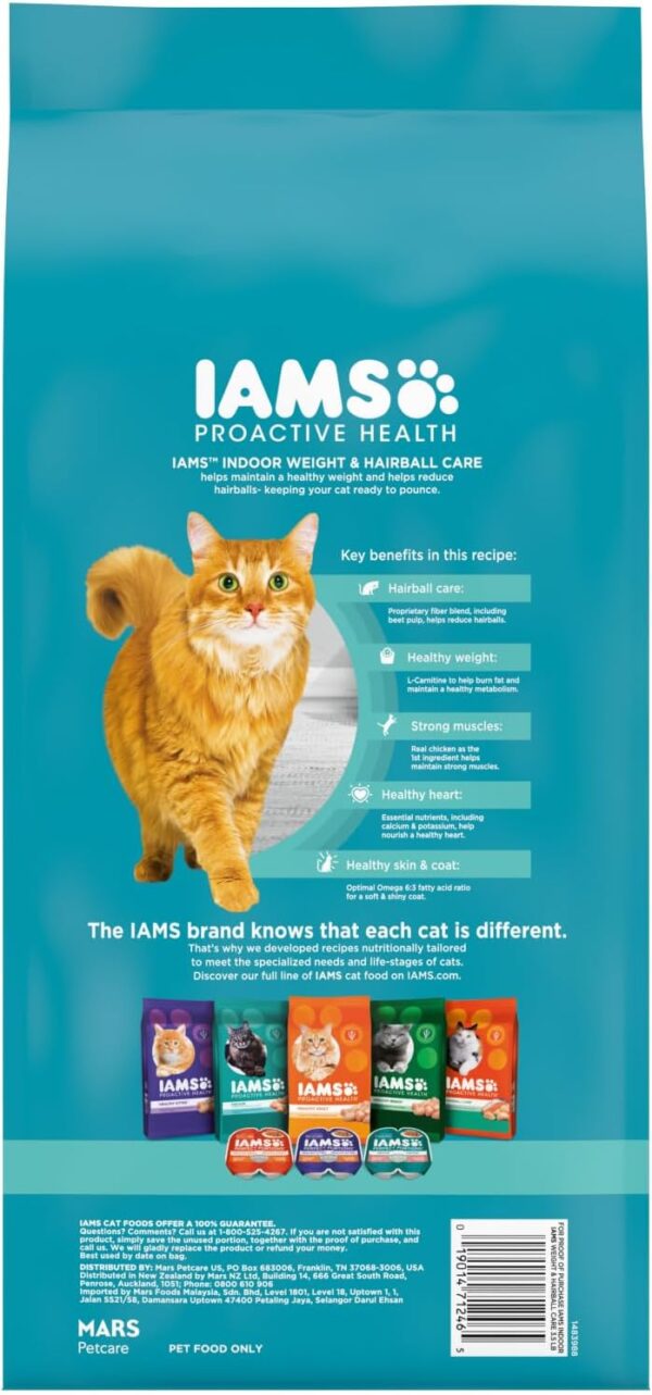 IAMS PROACTIVE HEALTH Adult Indoor Weight Control & Hairball Care Dry Cat Food with Chicken & Turkey Cat Kibble, 3.5 lb. Bag - Image 2