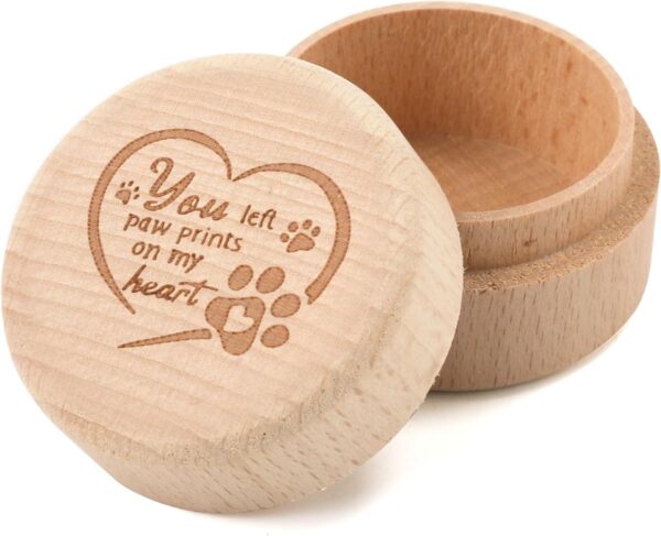 Pet Hair Keepsake Box, Wooden Pet Fur Memorial Box Wooden Pet Loss Gifts Memorial Gifts for Storing Cats Dogs Hair, Teeth, Nails, Bone Ashes (Heart Pattern)