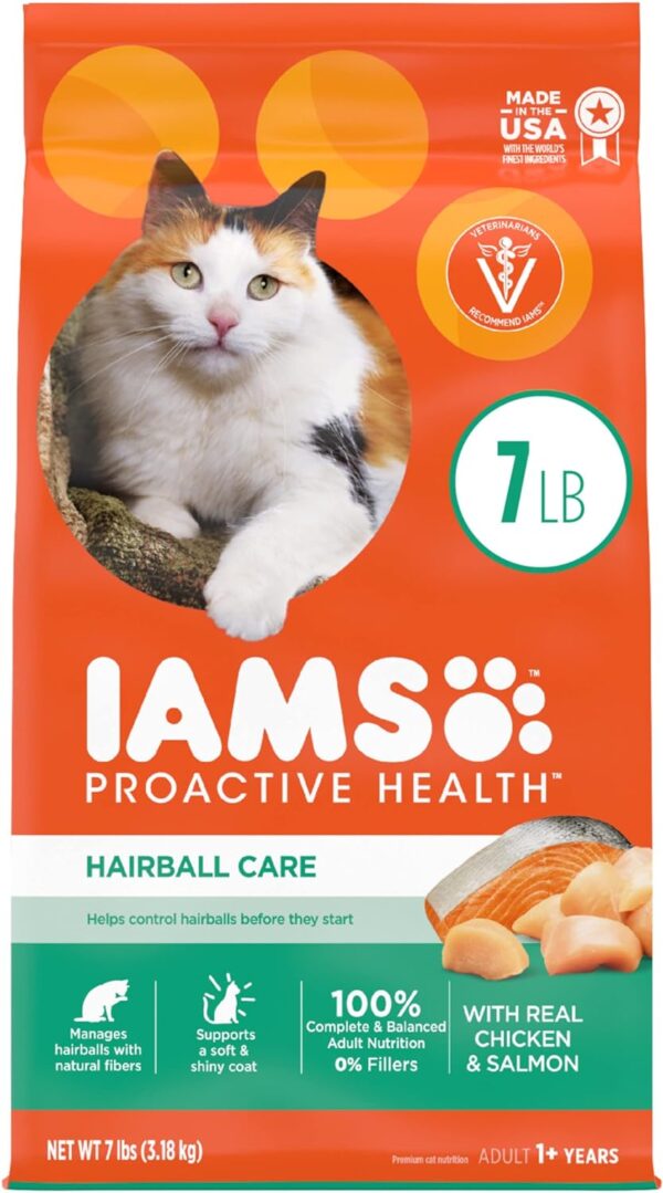 IAMS Proactive Health Adult Hairball Care Dry Cat Food with Chicken and Salmon, 7 lb. Bag (Pack of 1)