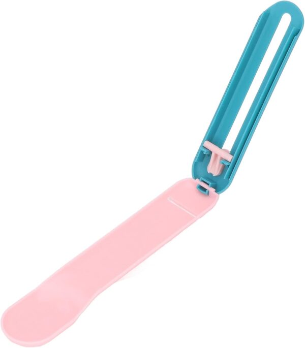 Lickable Cat Treats Spoon, Cat Wet Treats Dispense Spoon, Cat Food Spoon Feeding Spoon, Practical Cat Snack Spoon for Pet Feeding Watering Supplies(Pink Spoon with Blue Handle) - Image 2