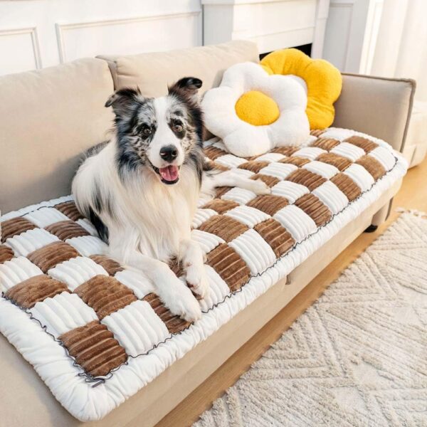 Couch Covers for Sofa, Couch Protector for Dogs Washable Pet Bed Cover Cream-Colored Large Plaid Square Pet Mat Protective Furniture Sofa Cover, 27.6"×59.1"