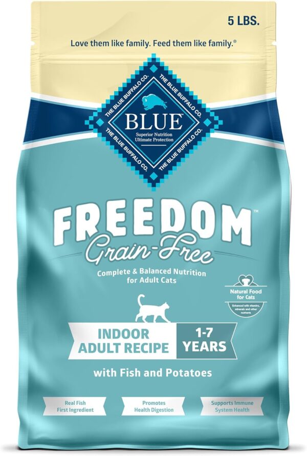 Blue Buffalo Freedom Grain-Free Adult Dry Cat Food, Complete & Balanced Nutrition for Indoor Cats, Made with Natural Ingredients, Fish Recipe, 5-lb. Bag