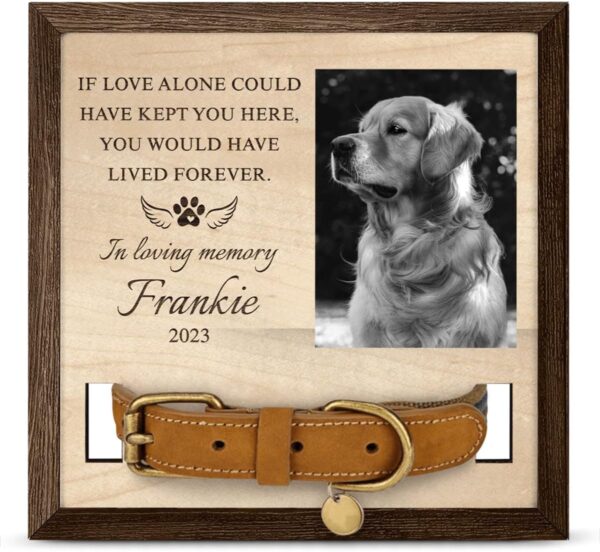 SANDJEST Personalized Pet Memorial Gifts, Pet Collar Frame with Photo, Dog Bereavement Gifts, Custom Memorial Gifts for Pet Dad Mom, Pet Loss Wooden Sign Plaque Decoration