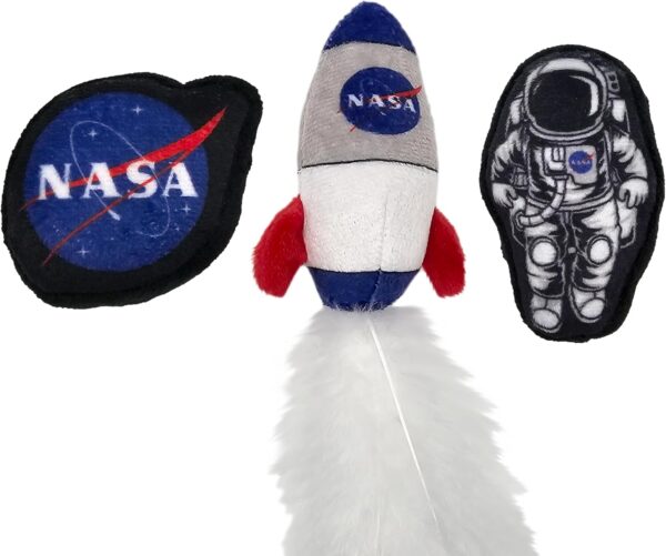 BEST PLUSH CAT TOYS - NASA Complete Set of 3 Cat Toys filled with Fresh Catnip. Includes: 1 Astronaut Shaped Toy, 1 Rocketship Toy with Feathers, & 1 Planet Shaped Toy. Beautiful NASA LOGOS - Image 5