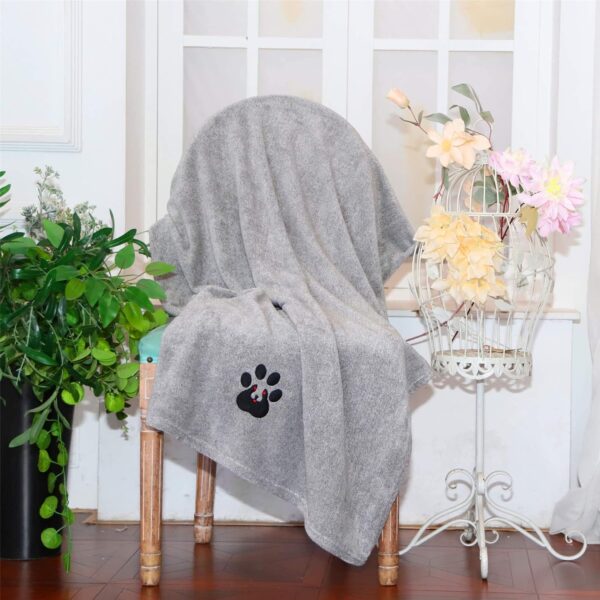 Extra Large Dog Towels for Drying Dogs Super Absorbent Soft Microfiber Pet Bath Grooming Towel for Dogs and Cats & Other Pets (XL-55" * 36", Grey) - Image 4